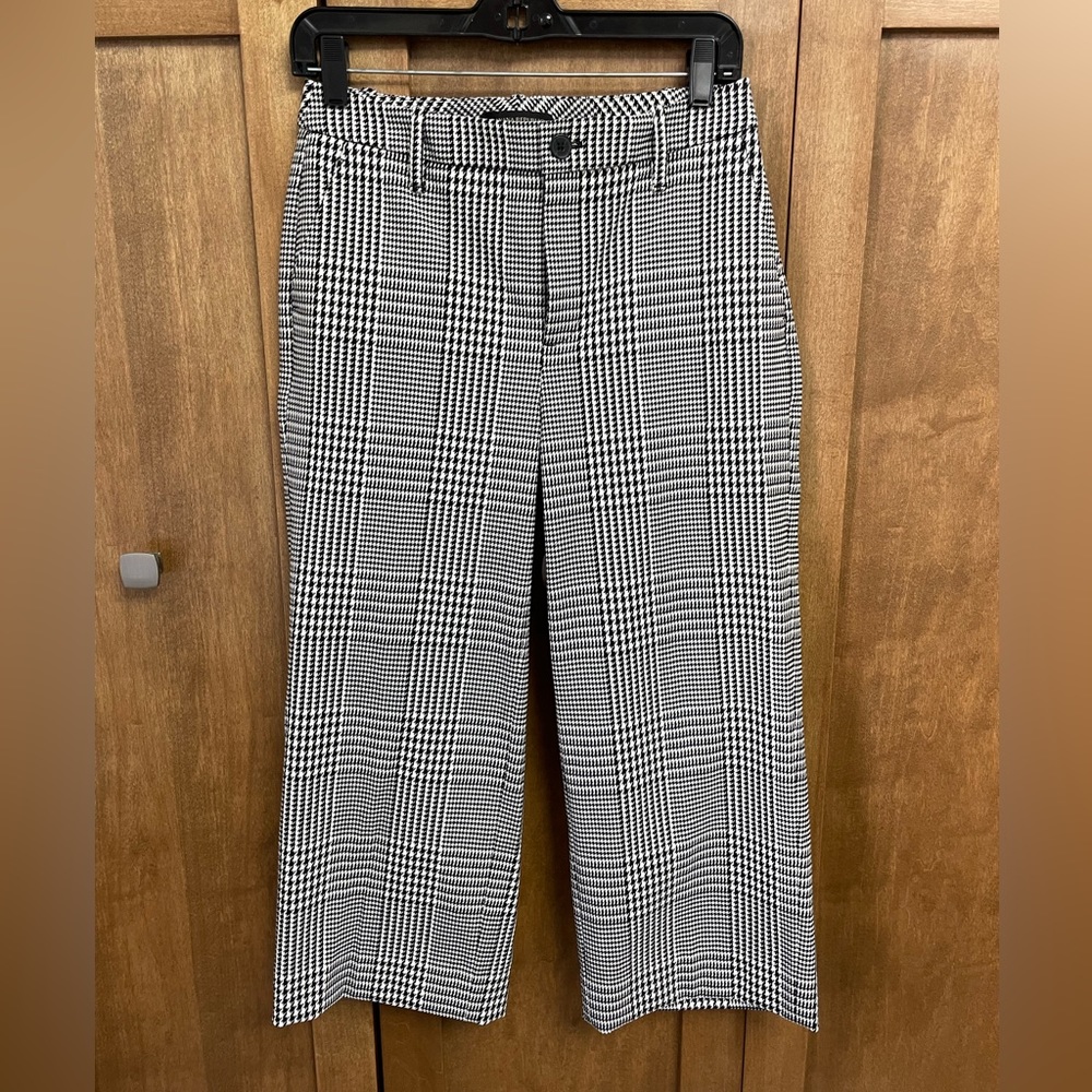 Banana Republic Wide Leg Crop Pants Like New
